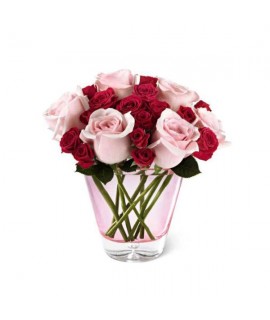 The FTD Timeless Elegance Bouquet The FTD Timeless Elegance Bouquet